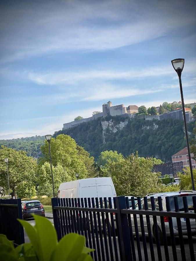 Apartamento Atelier Des Reves - Au Coeur De Besancon - 88 M2 Exterior foto